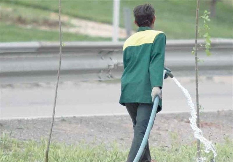 دستگاه&zwnj;های دولتی برای آبیاری فضای سبز مجاز به استفاده از آب شرب نیستند