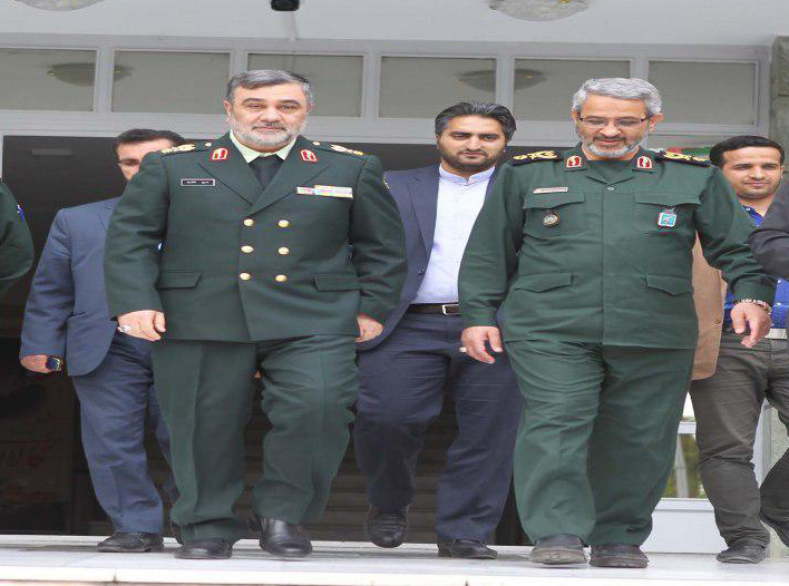 فرمانده نیروی انتظامی فرا رسیدن روز پاسدار را تبریک گفت فرمانده نیروی انتظامی فرا رسیدن روز پاسدار را تبریک گفت