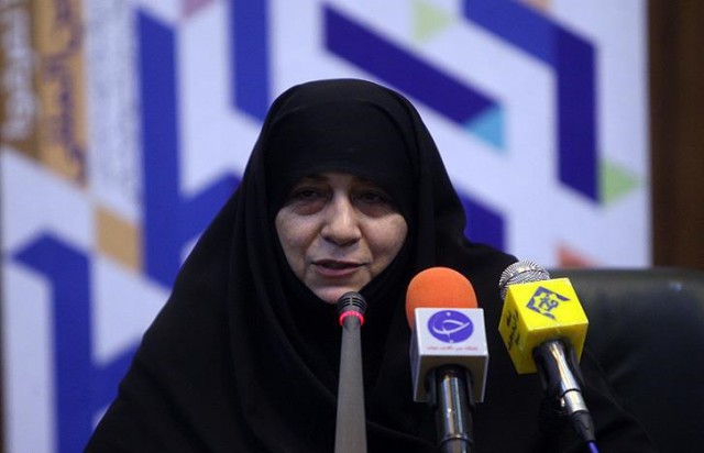 گردهمایی بانوان قرآنی 28 کشور جهان در ایران / آغاز نهضت فرا گیر آموزش قرآن همزمان با مسابقات بین&zwnj;المللی قرآن
