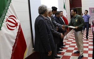 تجلیل از ۵۴ کارمند نمونه آزمایشگاه‌های سیستان و بلوچستان‌