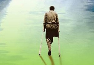 جانبازان شهدای زنده انقلاب هستند