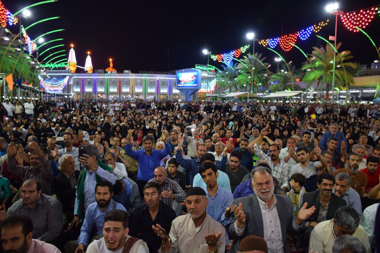 تصاویر جشن ولادت امام حسین (ع)در بین الحرمین