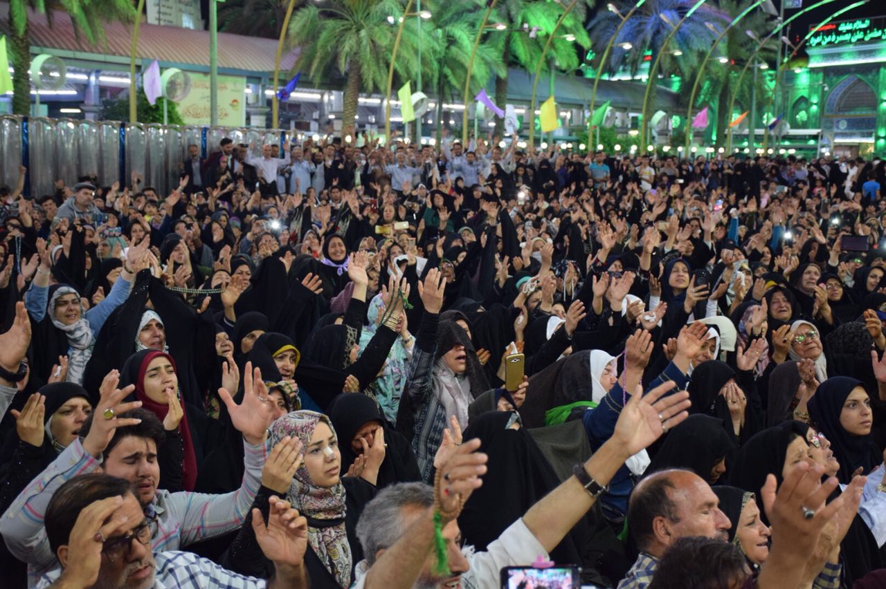 تصاویر جشن ولادت امام حسین (ع)در بین الحرمین