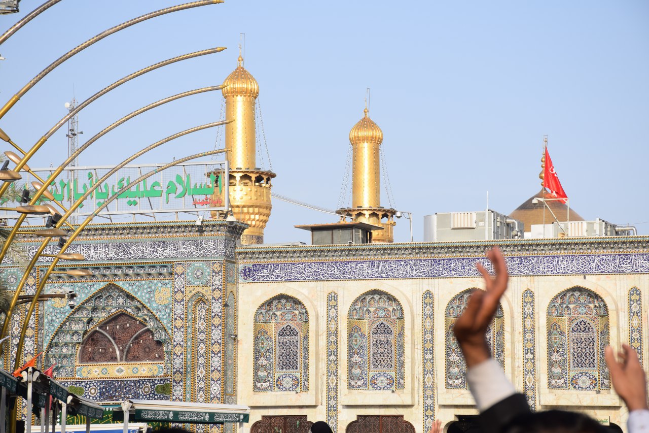 گزارش تصويری مراسم دعای پرفیض ندبه در کربلای معلی