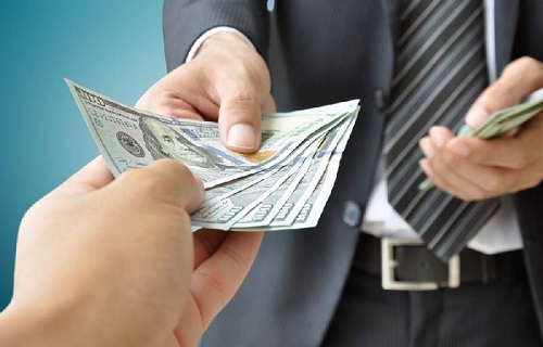 نقدینگی شرکت&zwnj;های دانش بنیان در دست صندوق&zwnj;های خطر پذیر / با وام دادن به شرکت&zwnj;های نوپا خیانت نکنیم /تعلق۴ هزار خدمت مالی به شرکت&zwnj;های دانش&zwnj;بنیان از طریق صندوق&zwnj;های خطر پذیر