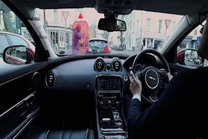 10 تکنولوژی شگفت انگیز و  برتر صنعت خودرو سازی + فیلم