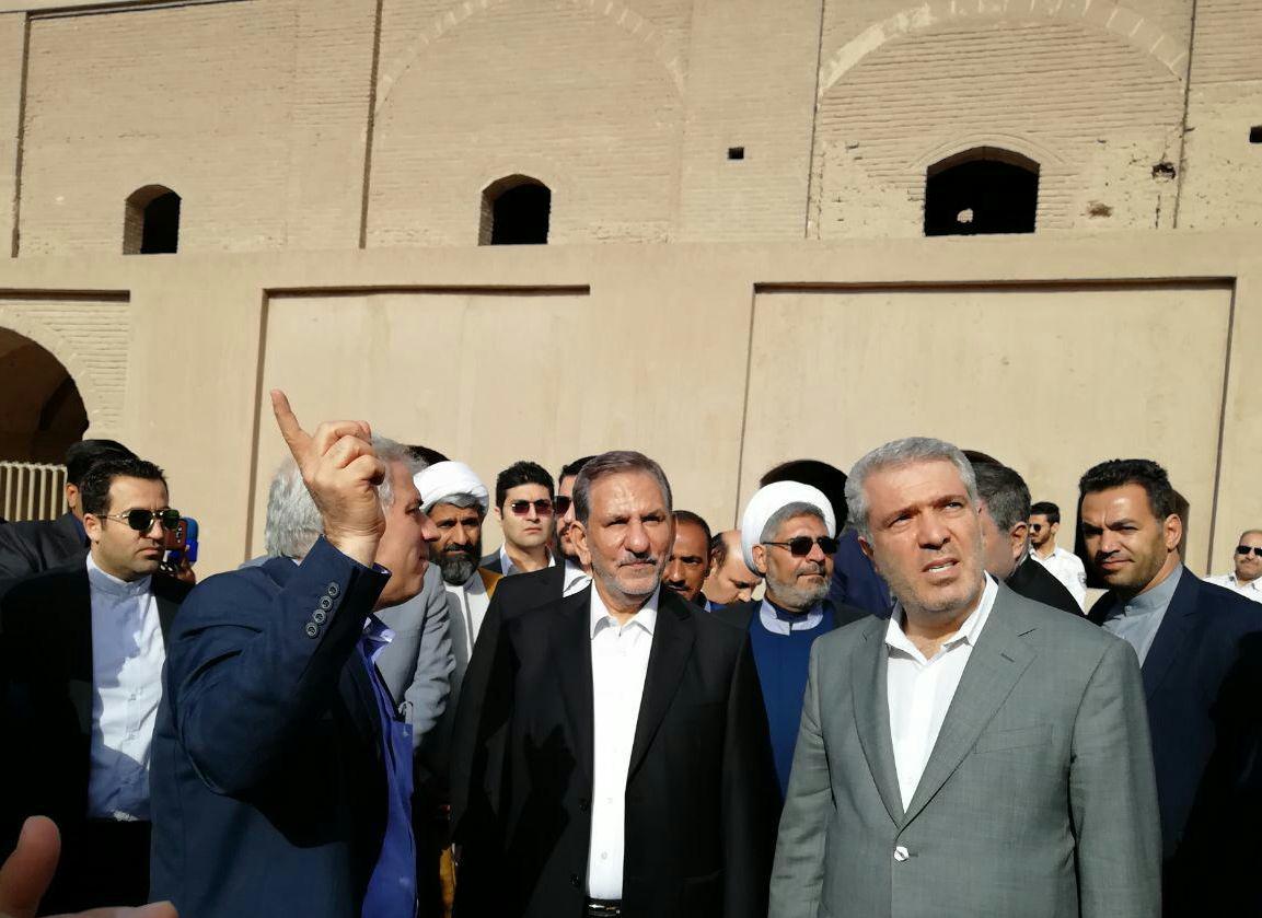 بازدید معاون اول رئیس جمهور از ارگ تاریخی بم