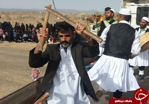 حرکت کارناوال شادی در آیسک