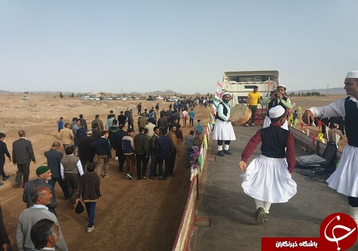 حرکت کارناوال شادی در آیسک