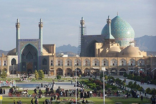 میدان امام (ره) اصفهان رکورددار بیشترین بازدیدکننده