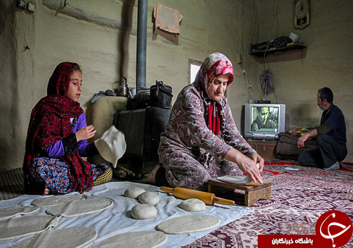لذت بردن از سوغاتی های شیرین در سفر به مازندران