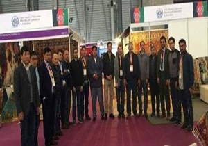 نمایش قالی افغانستان در نمایشگاه شانگهای چین