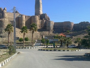 قلعه تاریخی منوجان میزبان مهمانان نوروزی