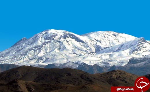 تفتان عروس زیبای جنوب شرق کشور همه ساله پذیرای گردشگران نوروزی