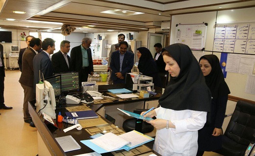 سفر معاون درمان وزارت بهداشت درمان و آموزش پزشکی به قم
