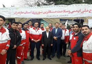 فعالیت ۱۲۰۰ پایگاه هلال احمر در جاده‌های کشور