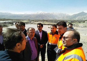 بازدید معاون استاندار آذربایجان غربی از اقدامات اداره کل راهداری و حمل و نقل جاده‌ای استان