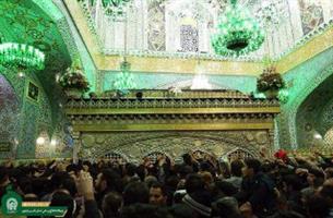 مسلمان شدن اقتصاددان آلمانی در حرم مطهر رضوی