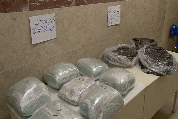 متلاشی شدن باند قاچاق مواد مخدر در جاده هشترود - مراغه