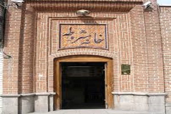 میهمانان نوروزی تبریز در 'خانه مشروطه' تاریخ مشروطه را ورق می زنند
