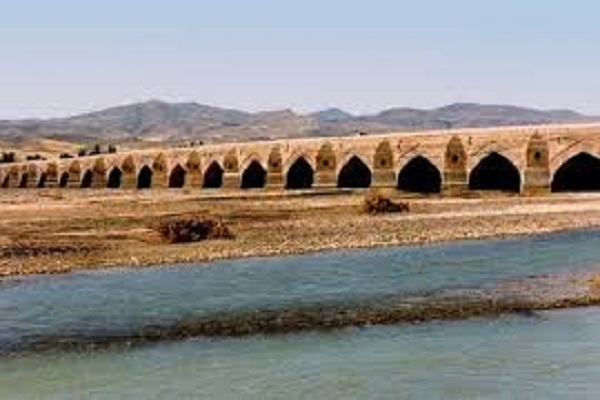 جاذبه های گردشگری شهرستان میانه