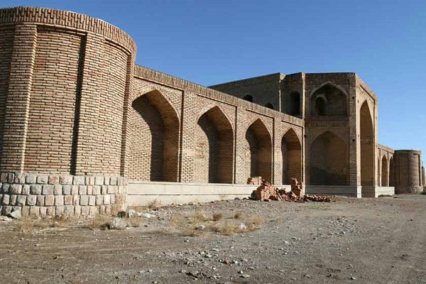 جاذبه های گردشگری شهرستان میانه