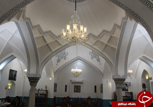 بازدید گردشگران نوروز از حمام گپ خرم آباد به روایت تصویر بازدید گردشگران نوروز از حمام گپ خرم آباد به روایت تصویر