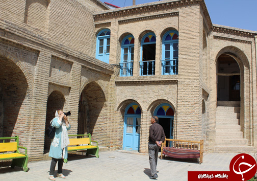 بنای تاریخی خانه آخوند ابو در خرم آباد + تصـاویر