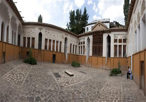 دو خانه با دو سرنوشت در مازندران