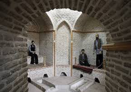 دو خانه با دو سرنوشت در مازندران