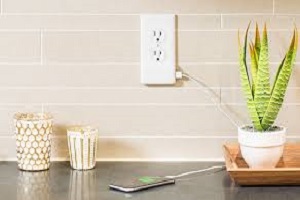 پریز برق مجهز به درگاه  USB + فیلم