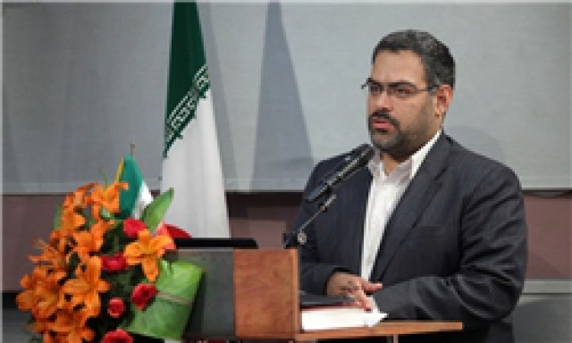 ثبت نام بیش از ۱۶۲ هزار نفر در طرح خادمیاران آستان قدس رضوی/خدمت بیش از ۶۰ هزار خادم و خادمیار در حرم رضوی