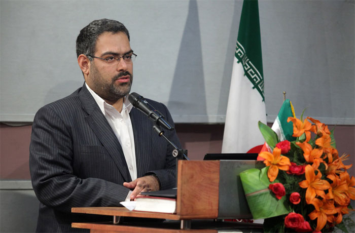 ثبت نام بیش از ۱۶۲ هزار نفر در طرح خادمیاران آستان قدس رضوی/خدمت بیش از ۶۰ هزار خادم و خادمیار در حرم رضوی