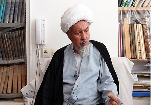 آیت الله مومن در بیمارستان بستری شد