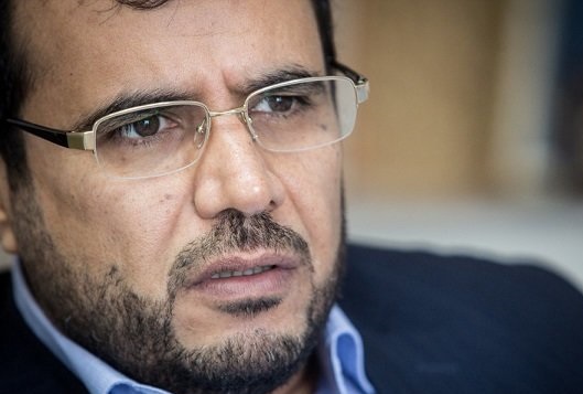 منابع درآمدی دولت به دلیل محدودیت در فروش نفت کاهش یافته است