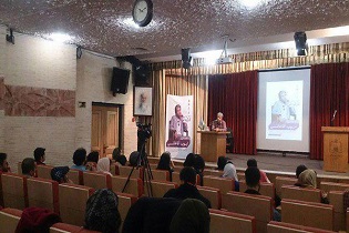 برگزاری کارگاه آموزش کارگردانی تئاتر در نگارستان امام خمینی (س) اصفهان