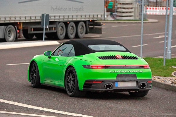 تصاویر اولیه از Porsche 911 مدل ۲۰۲۰ با سقف جمع&zwnj;شونده فاش شد