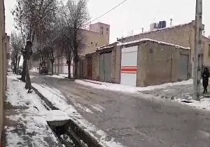 بارش برف در شهرستان چادگان + فیلم