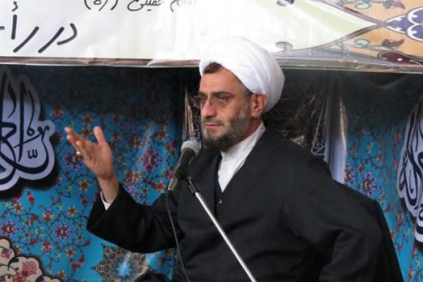 ثبات مدیریتی در حوزه بهداشت و درمان قروه وجود ندارد