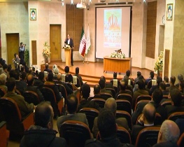 نقش مردم ایران در انقلاب را بی نظیر دانست