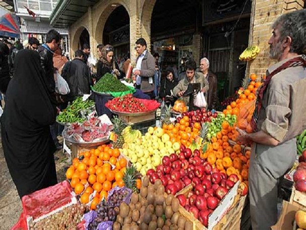 آخرین تحولات بازار میوه و صیفی/ موز گران شد