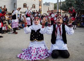 برگزاری جشنواره تئاتر گیلان به مناسبت چهلمین سالگرد پیروزی انقلاب اسلامی