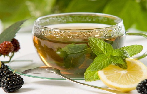 قبل از انجام ورزش از خوردن این 4 نوشیدنی خودداری کنید/درمان فوری فوتی جوش با این غذای لذیذ/چگونه ترک روی لب را از بین ببریم؟