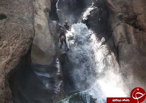آبشار وقت ساعت کجاست؟ آبشار وقت ساعت کجاست؟