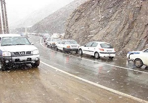بارش برف در گردنه آوج