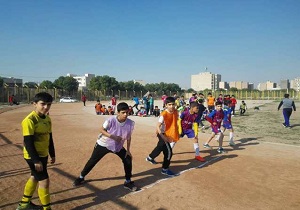 برپایی مسابقات دومیدانی پسران در مقطع ابتدایی