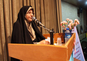 بررسی راه اندازی کتابخانه سیار در مناطق عشایری در فارس