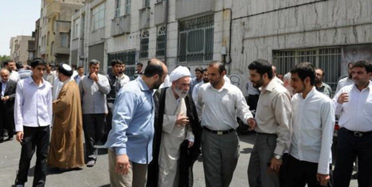 امتیاز مادی بده، امتیاز معنوی بگیر