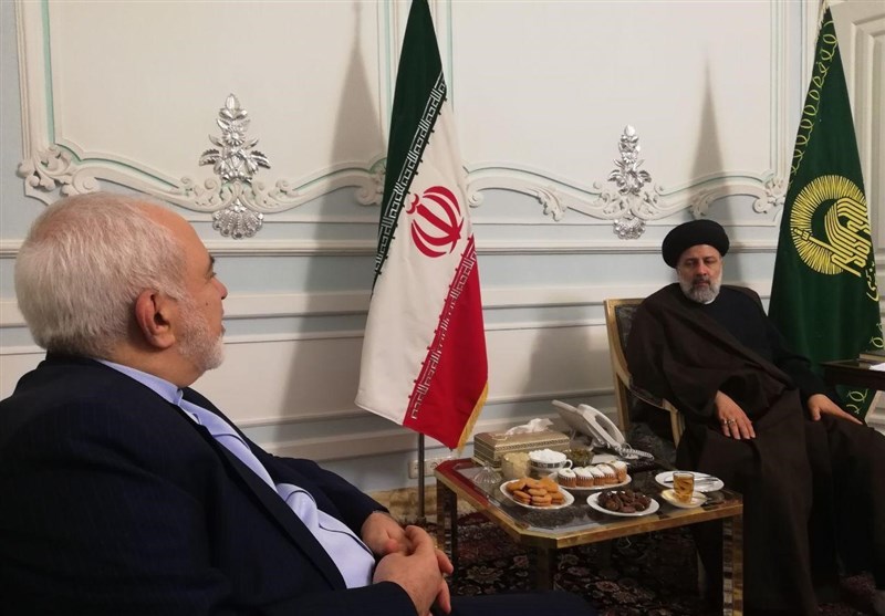 محمد جواد ظریف با حجت&zwnj;الاسلام رئیسی دیدار کرد