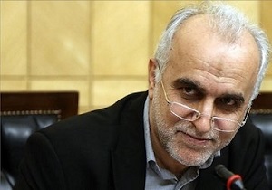 وزیر اقتصاد وارد قم شد